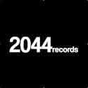 2044 Label Logo Le logo du label de musique 2044 blanc sur fond noir